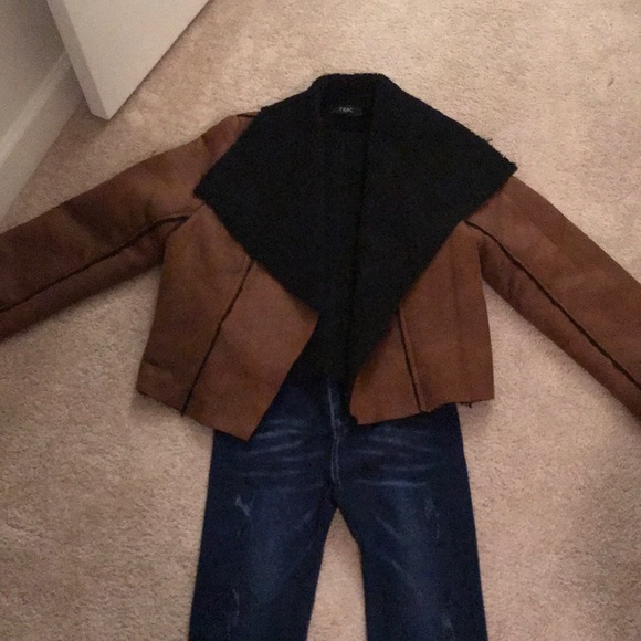 ❄️ 🍁 🎄Ladies Black & Brown Sherpa jacket - Picture 4 of 8